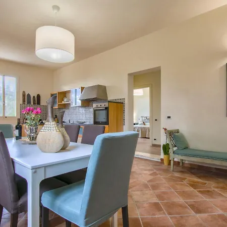 Holiday home Quercitella By Interhome
