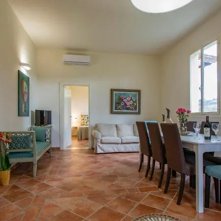Holiday home Quercitella By Interhome